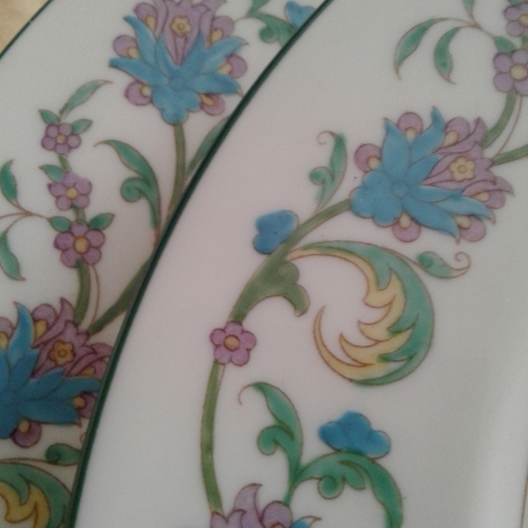 Set of 6 Vintage Wedgewood Dinner Plates 10 3/4" - Picture 2 of 9
